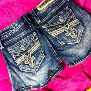 Rock Revival shorts 25